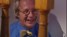 Procace ragazza succ ...