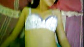 Redhead babe Eva Ber ...