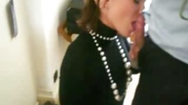 La cameriera è venut ...