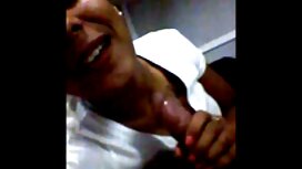 Un bel uomo calvo co ...