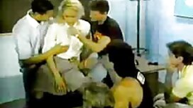 I due uomini pizzica ...