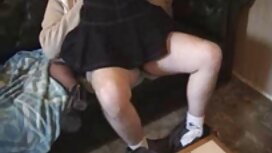 Una giovane bionda d ...